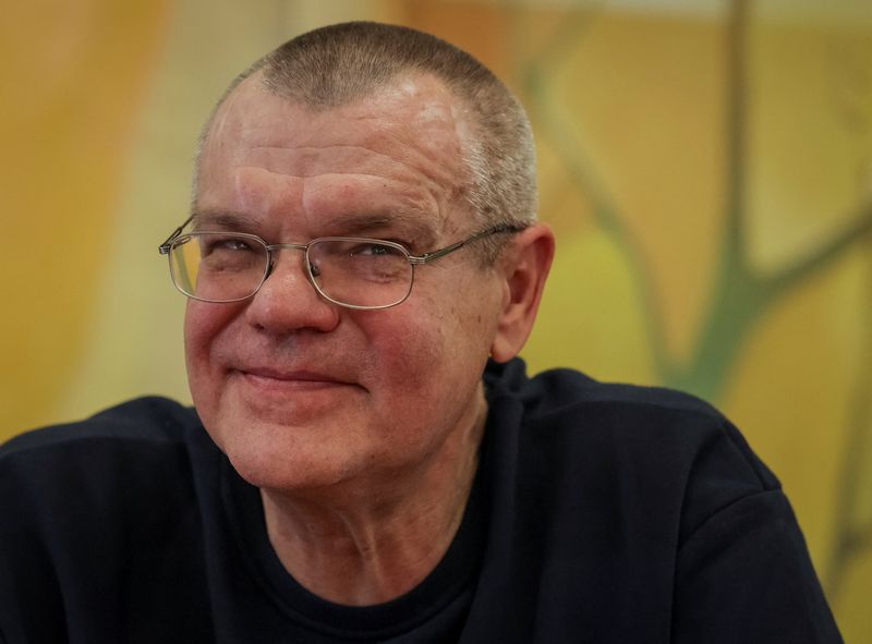 Released Belarus prisoners have no regrets over their actions