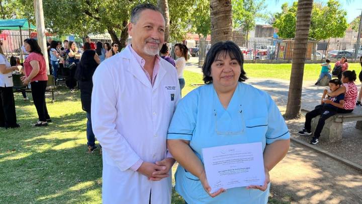 Premiaron a una enfermera del Hospital de Niños por un trabajo destacado en Neonatología