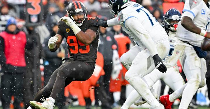 Browns defense has worst outing of season in Week 14 vs Titans