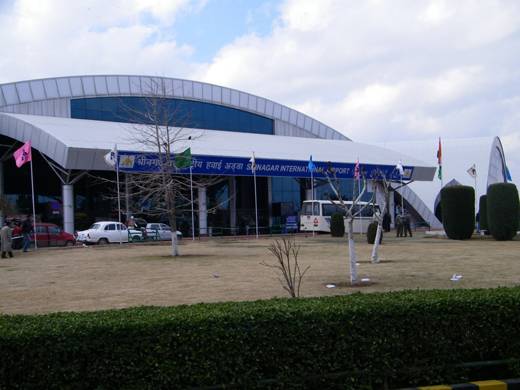 Five Flights Cancelled at Srinagar Airport Amid Ongoing Disruptions