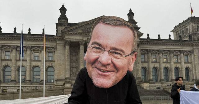 Public Trust Crumbling, Half Think 'I Could Do Better' Than Politicians