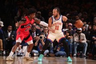 Knicks in league of their own with 40