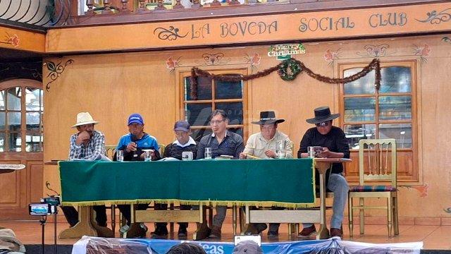 Distrito de Caylloma rompe diálogo con minera Bateas por aporte social que consideran insuficiente