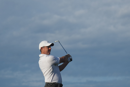 Banana peel moment! A slippery slope for McIlroy during his 3rd round at the Australian Open