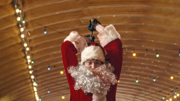 Silent Night, Deadly Night: Killer Santa Movie Mixes Blood and Romance