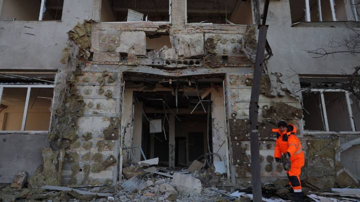 Rusia afirma que bombardeó instalaciones ucranianas con misiles hipersónicos