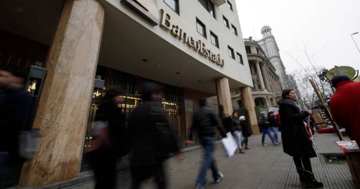 Despachan a ley proyecto que restablece feriado bancario del 31 de diciembre