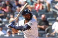 El utility Amed Rosario y los Yankees pactan por 1 año y 2,5 millones, según fuente de AP