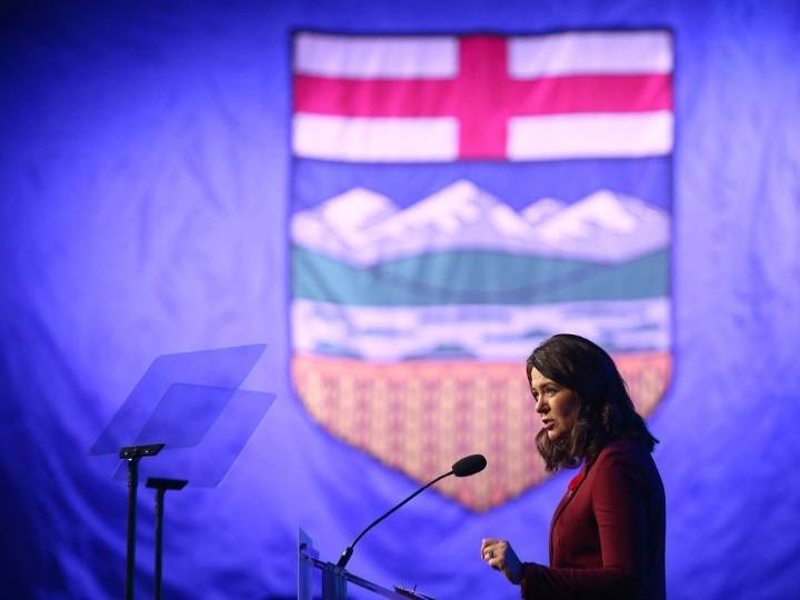 Braid: Smith urges separatists in UCP to 'lower fists' and give Carney pact a chance