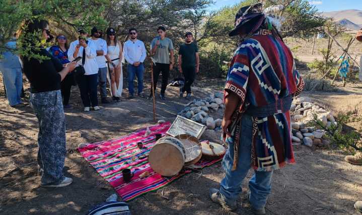 Valle Fértil vive importante encuentro indígena con ritual de fogón ancestral y actividades comunitarias