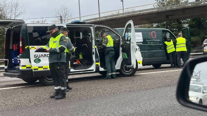 Fallece un joven motorista de 22 años en Gijón al salirse de la vía en la autovía del Cantábrico
