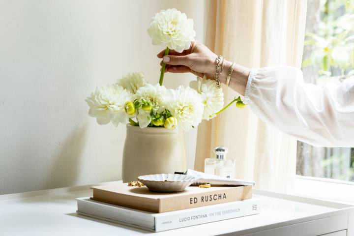 The 'Call Your Mother' Method Is the Organizing Trick You’ll Actually Stick To