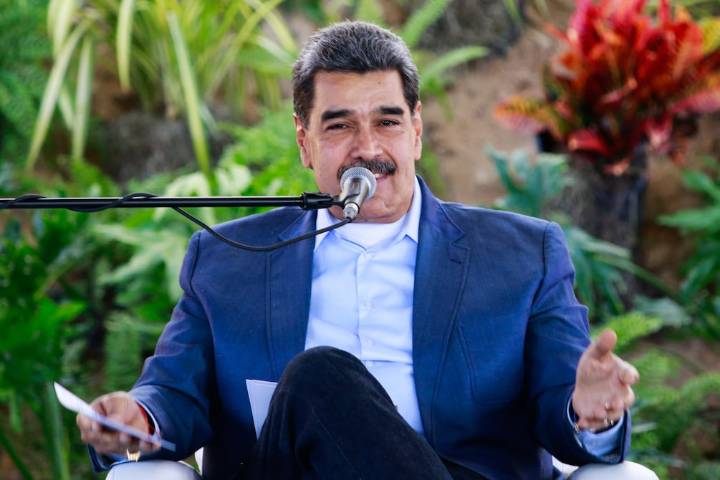 “No he visto ninguna prueba”, político no está convencido de que Nicolás Maduro sea “presunto narcoterrorista”