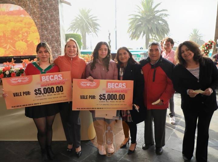 Impulsa Gely Zuppa fortalecimiento educativo con entrega de 2,800 becas financiadas con recursos propios