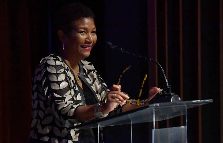 DeDe Lea To Depart Paramount As Head Of Government Relations