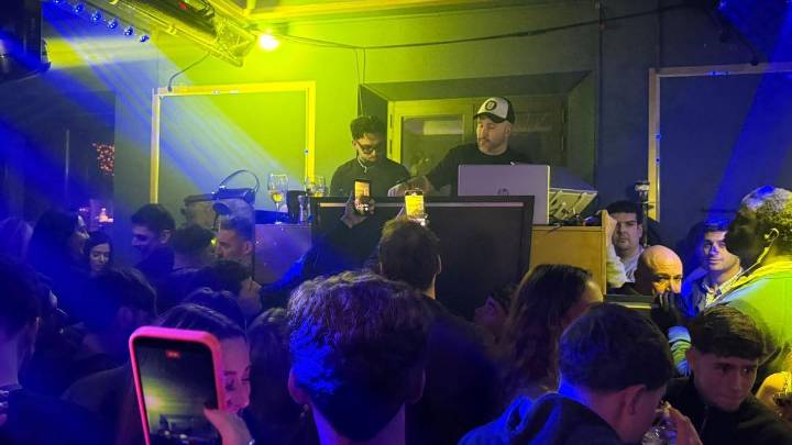 Kiko Rivera pone patas arriba el Barocco y dispara la fiesta en Mérida