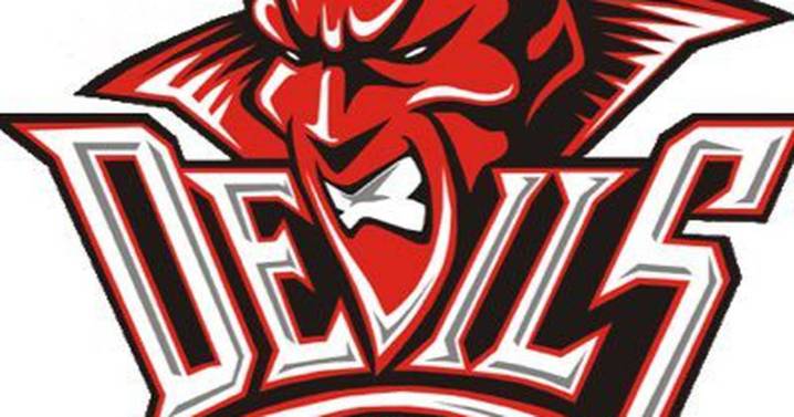 Hall tops Putnam County to wrap up Red Pool in at Colmone Classic