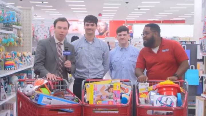 Hank's Fine Furniture helps WDHN spread Christmas joy to Wiregrass children through Magical Christmas Toy Drive