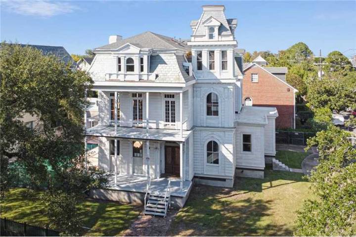 On the Market: Historic homes in need of renovation offer gateway to luxury