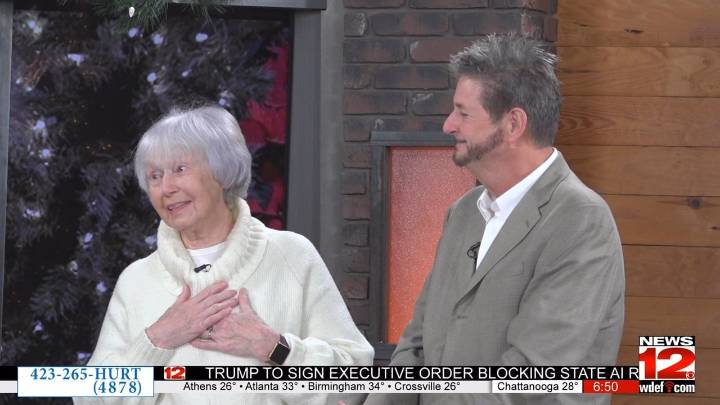 Enjoy a free holiday, candlelight concert with The Roueche Chorale and Orchestra