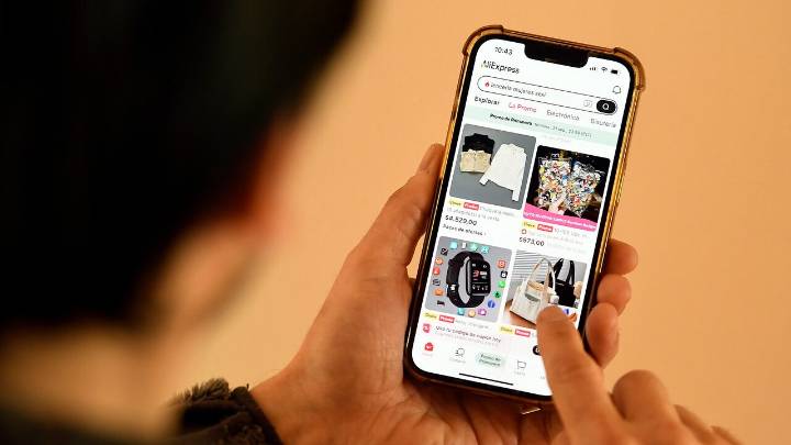 Primer mes del IVA a compras internacionales: Aduanas ha tramitado cerca de 3,5 millones de envíos