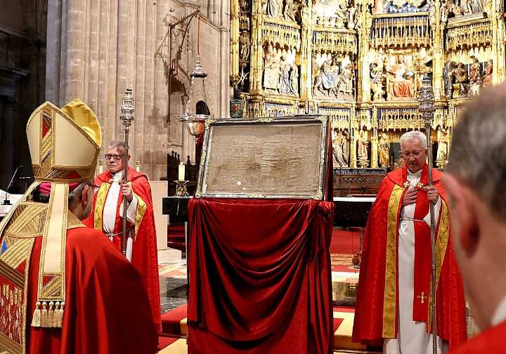 «La mayor importancia del Santo Sudario como reliquia se dio entre los siglos XIV y XV»