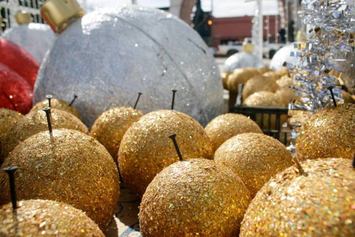 Hoy se enciende la magia navideña en la plaza principal de Ramos Arizpe