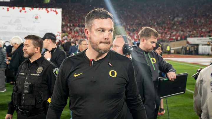 When do final CFP rankings come out today? Time, TV for bracket reveal