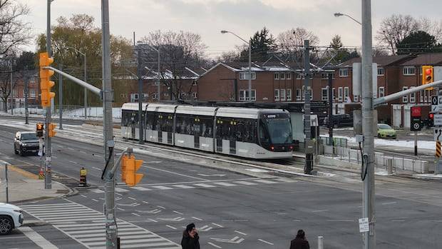 Finch LRT could see signal priority, increased speeds, as criticism continues to roll in