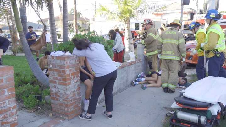 8 Anaheim high school students out on a run hit, injured by car