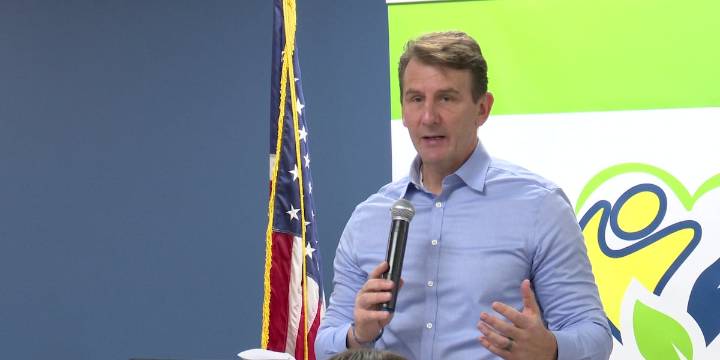 Rep. Frank Mrvan addresses redistricting concerns at Michigan City disability hub opening