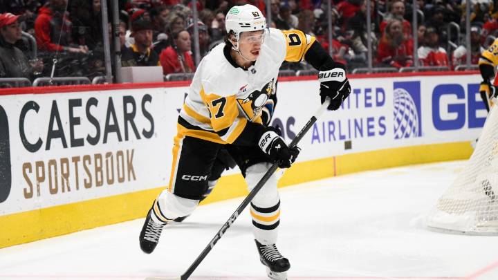 Penguins’ Rickard Rakell returns to lineup against Sharks