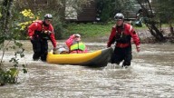 3 adults, dog rescued from flooding on Snoqualmie River