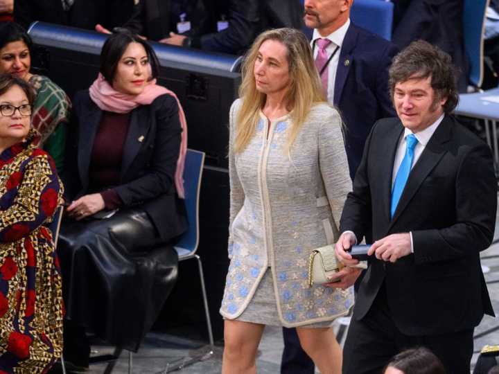 Javier Milei y sus medidas, EN VIVO: tras su viaje a Noruega, el Presidente ya está de vuelta en el país y firmó el proyecto de reforma laboral que enviará al Congreso