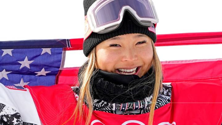 Olympic gold medalist Chloe Kim thrives with parents’ support