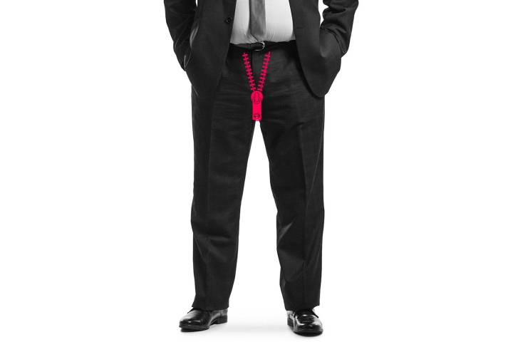 Work advice: My boss' wardrobe “mishaps” are putting me in an uncomfortable position