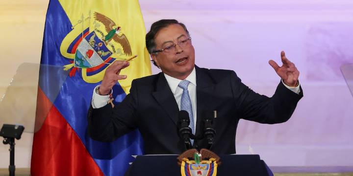 Presunto tráfico de influencias en la Dian que comprometen a figuras del Gobierno: “Tampoco conozco a Papá Pitufo, no sé por qué me recomendaron”