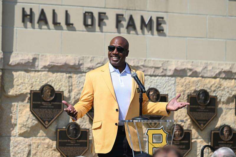 Baseball Hall of Fame reveals committee members who will consider Bonds, Clemens and others