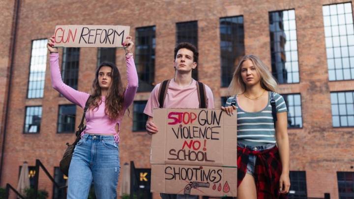 La "Generación Z" de Estados Unidos ve el mundo como un lugar temible, revela estudio