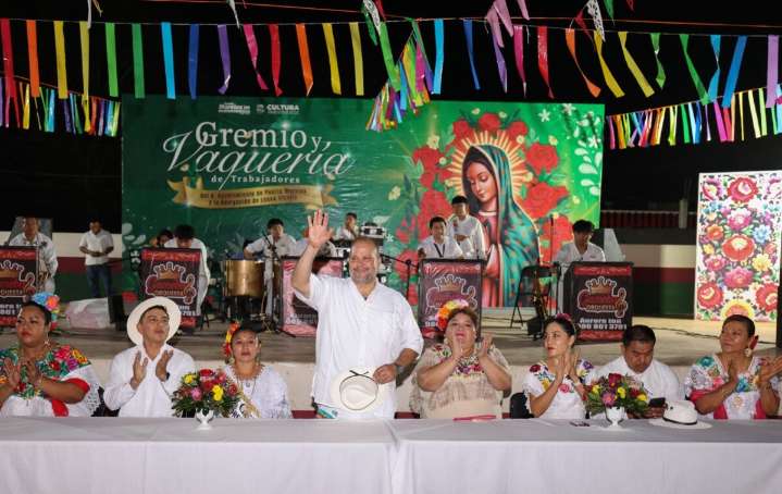 Leona Vicario se viste de color, fe y tradición