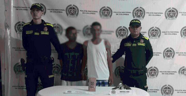 Capturados dos hombres en El Banco, con amplio prontuario y armas de fuego La detención se produjo tras escuchar una detonación y hallarles un revólver calibre 38 con munición.