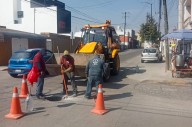 Atiende SOSAPACH reporte ciudadano y repara alcantarilla en Santiago Mixquitla