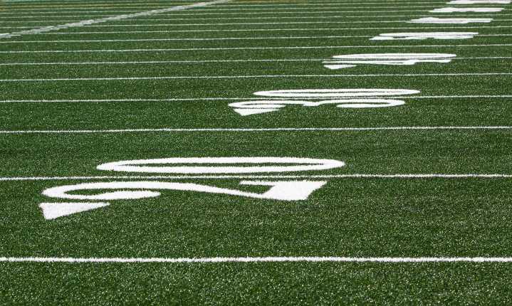 Watch Varina vs. Loudoun County in Virginia football championship: Live stream