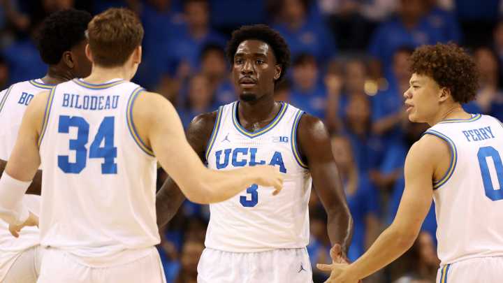 UCLA at Washington odds, picks and predictions