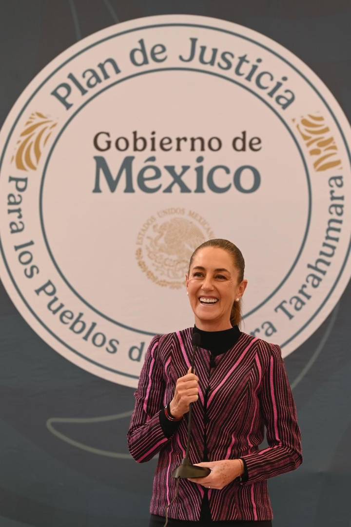 Sheinbaum restituye 3 mil hectáreas al pueblo Ódami de Chihuahua