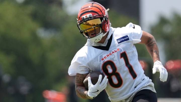 Bengals suspend receiver for Bills game