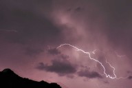 El electrodoméstico que debes desenchufar durante tormentas eléctricas