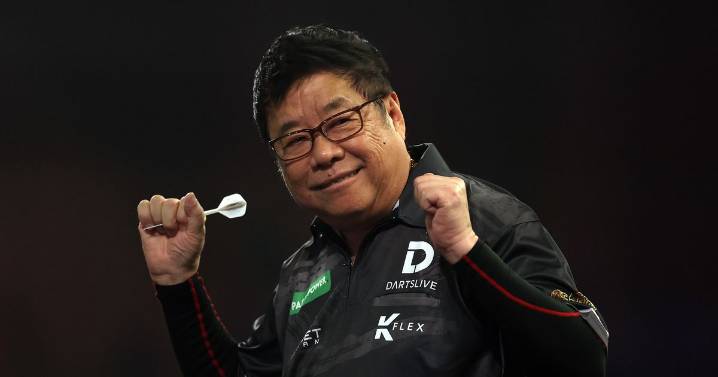 Paul Lim, 71, makes history by beating Jeffrey de Graaf to break own Ally Pally record