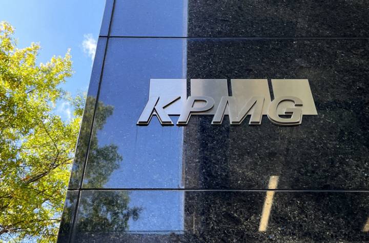 KPMG's Arizona Law Firm Targets Contracts, M&A Portfolio Management in First 10 Months