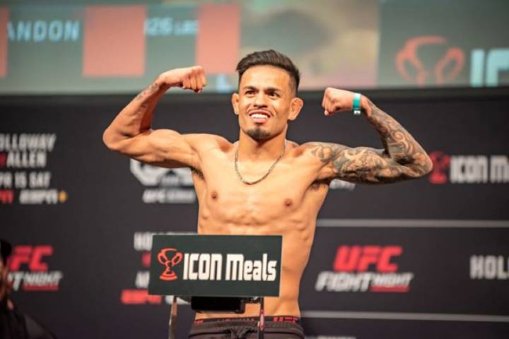 MMA DFS DraftKings Value Picks For UFC Vegas 112